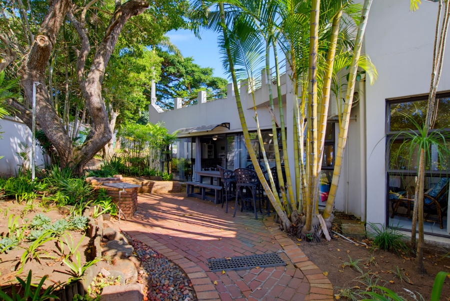 7 Bedroom Property for Sale in Zinkwazi Beach KwaZulu-Natal