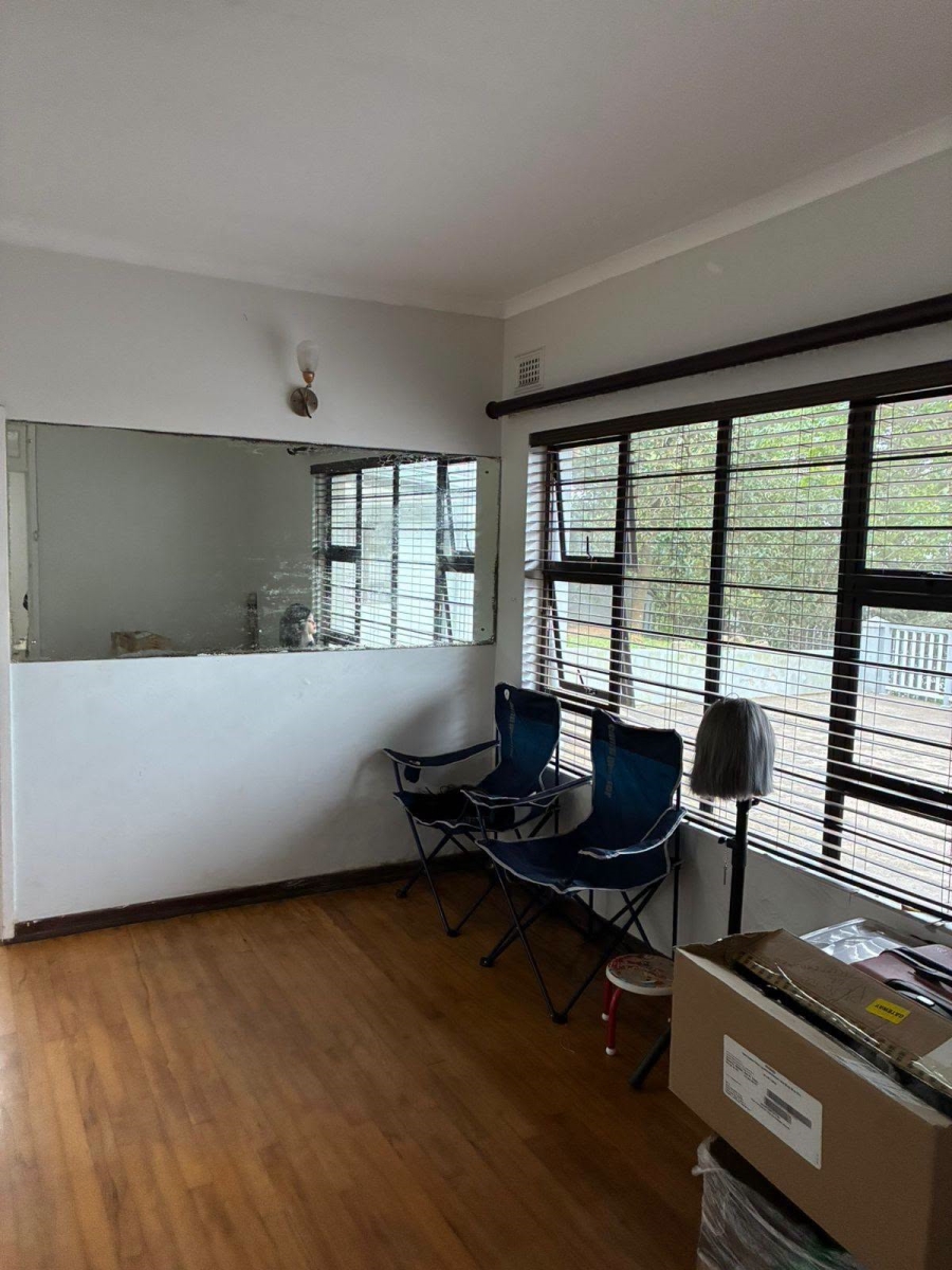4 Bedroom Property for Sale in Montclair KwaZulu-Natal