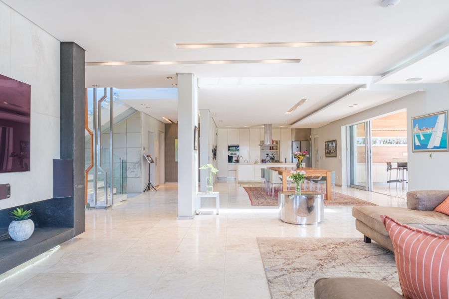 6 Bedroom Property for Sale in Ballito Central KwaZulu-Natal