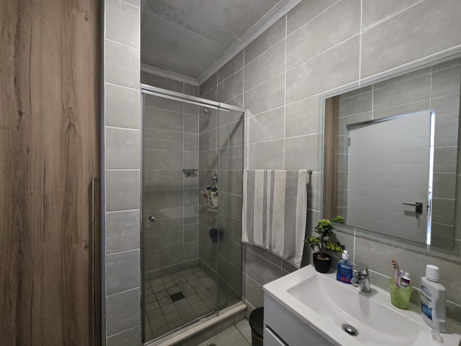 1 Bedroom Property for Sale in Ballito Central KwaZulu-Natal
