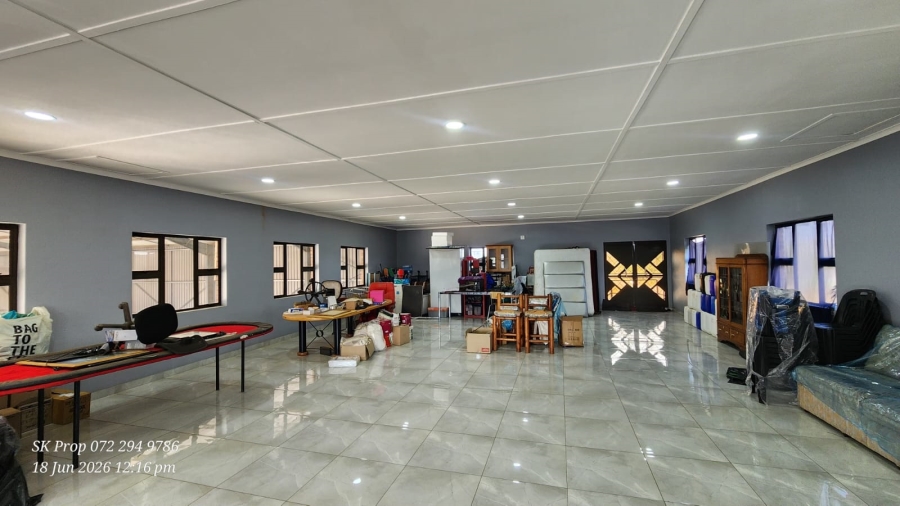 To Let Commercial Property for Rent in Willowton Industrial KwaZulu-Natal