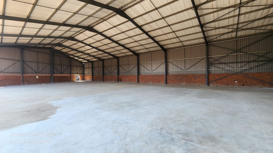 To Let Commercial Property for Rent in Willowton Industrial KwaZulu-Natal