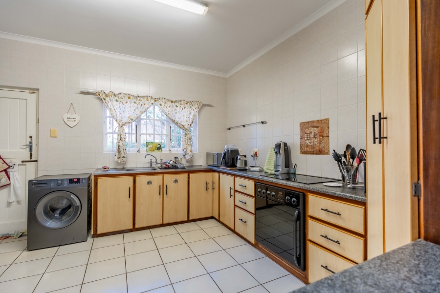 5 Bedroom Property for Sale in Durban North KwaZulu-Natal
