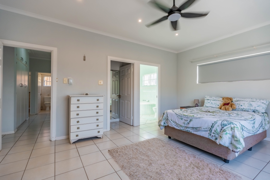 5 Bedroom Property for Sale in Durban North KwaZulu-Natal