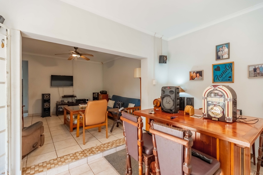 5 Bedroom Property for Sale in Durban North KwaZulu-Natal