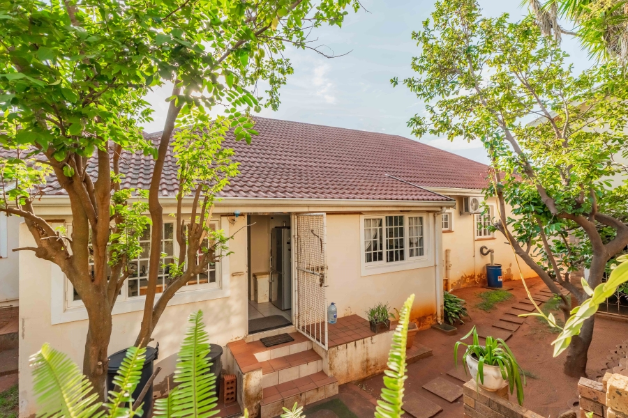 5 Bedroom Property for Sale in Durban North KwaZulu-Natal