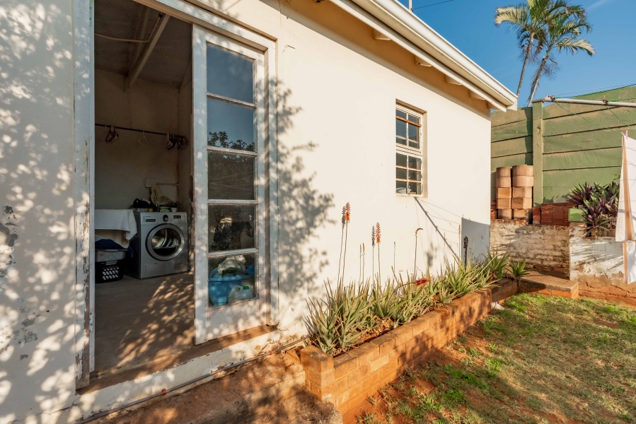 5 Bedroom Property for Sale in Durban North KwaZulu-Natal
