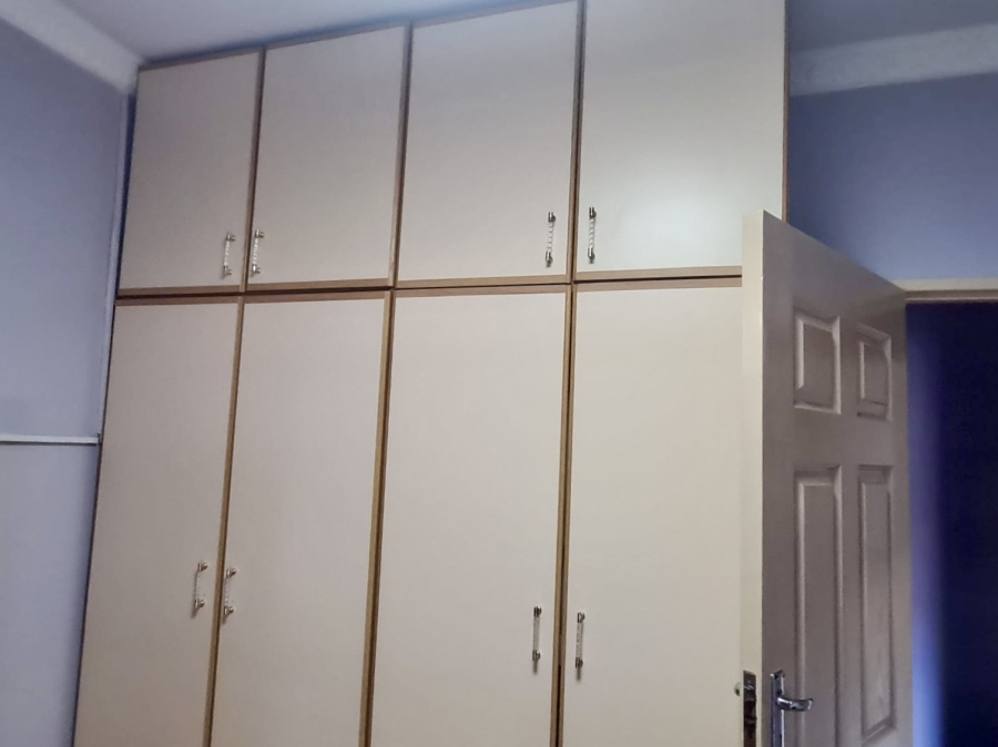 4 Bedroom Property for Sale in Genazzano KwaZulu-Natal