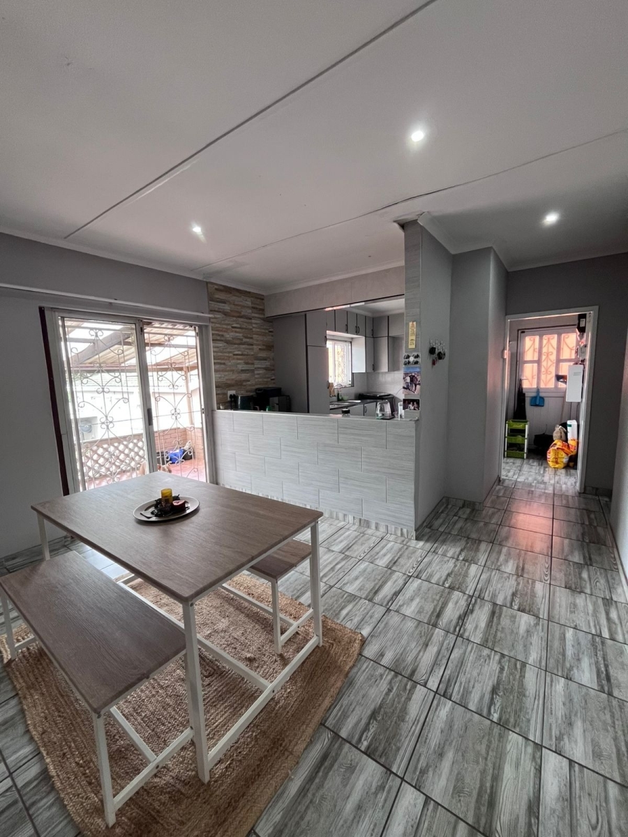 3 Bedroom Property for Sale in Bluff KwaZulu-Natal