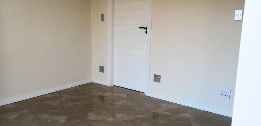 To Let 3 Bedroom Property for Rent in Seaward Estate KwaZulu-Natal