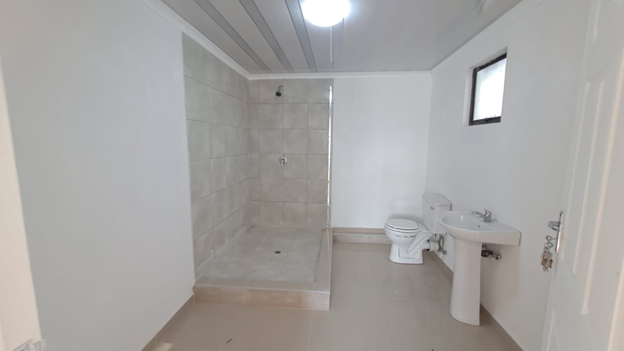 3 Bedroom Property for Sale in Umlazi KwaZulu-Natal