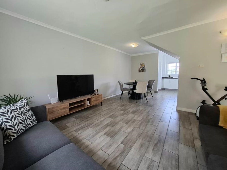 3 Bedroom Property for Sale in Queensburgh KwaZulu-Natal
