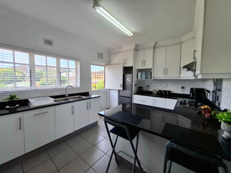 3 Bedroom Property for Sale in Queensburgh KwaZulu-Natal