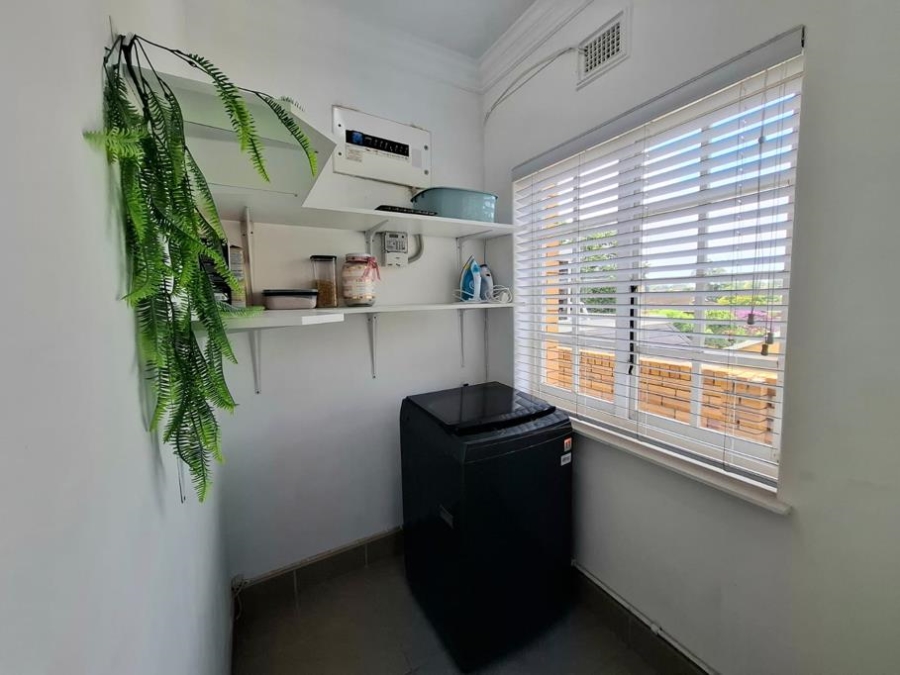 3 Bedroom Property for Sale in Queensburgh KwaZulu-Natal