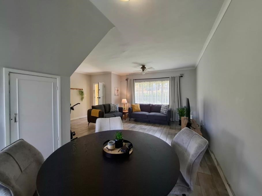 3 Bedroom Property for Sale in Queensburgh KwaZulu-Natal
