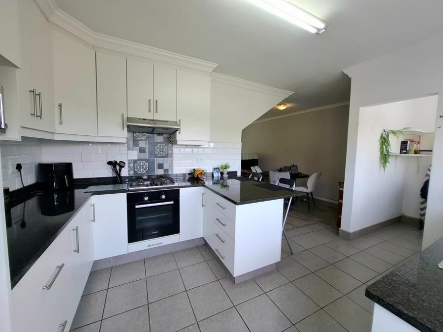 3 Bedroom Property for Sale in Queensburgh KwaZulu-Natal