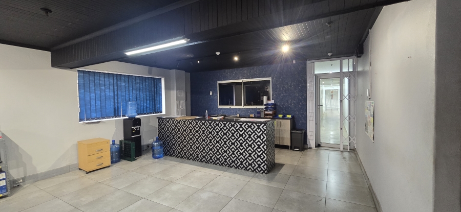 To Let Commercial Property for Rent in Westmead KwaZulu-Natal