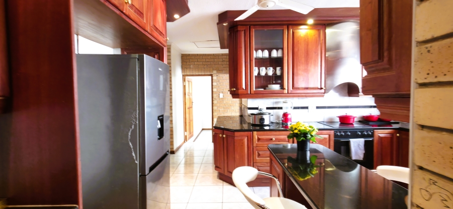 3 Bedroom Property for Sale in Meer En See KwaZulu-Natal