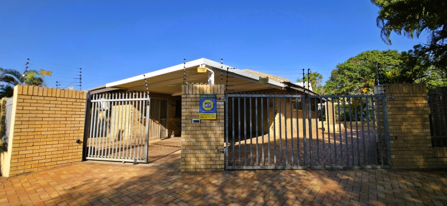 3 Bedroom Property for Sale in Meer En See KwaZulu-Natal