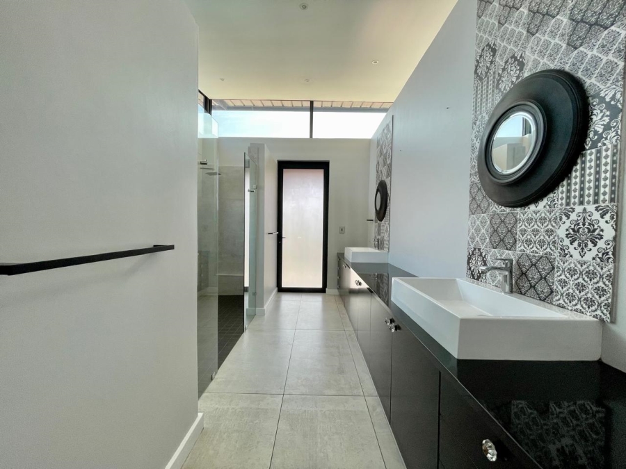 6 Bedroom Property for Sale in Simbithi Eco Estate KwaZulu-Natal