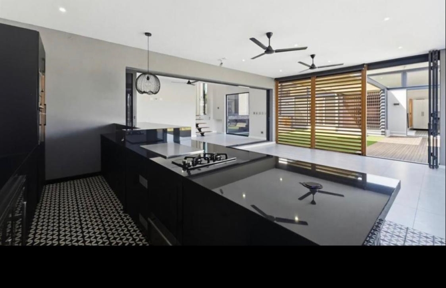 6 Bedroom Property for Sale in Simbithi Eco Estate KwaZulu-Natal