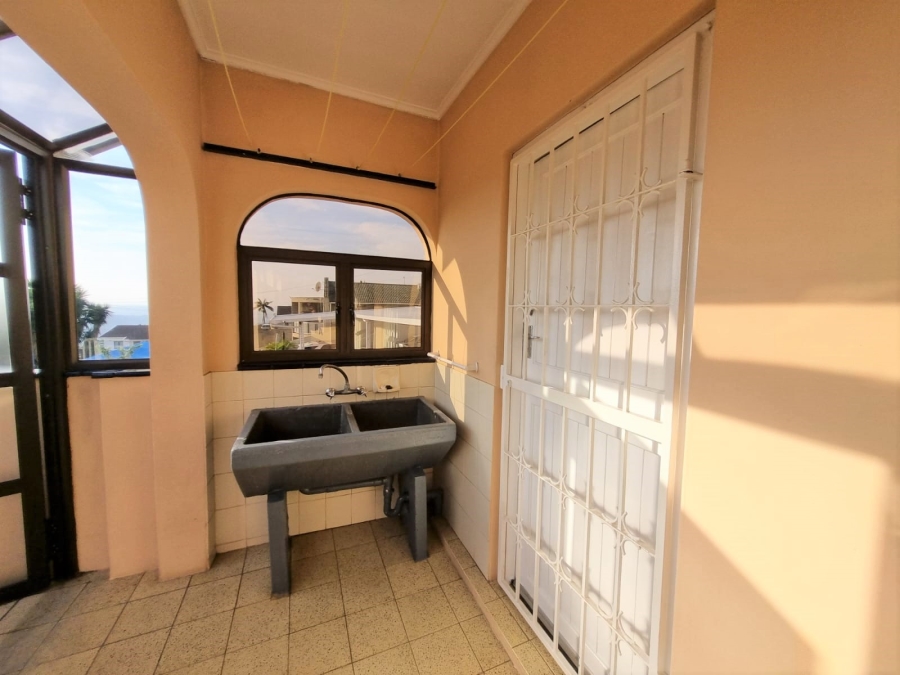 To Let 5 Bedroom Property for Rent in Reservoir Hills KwaZulu-Natal
