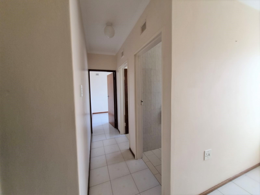 To Let 5 Bedroom Property for Rent in Reservoir Hills KwaZulu-Natal
