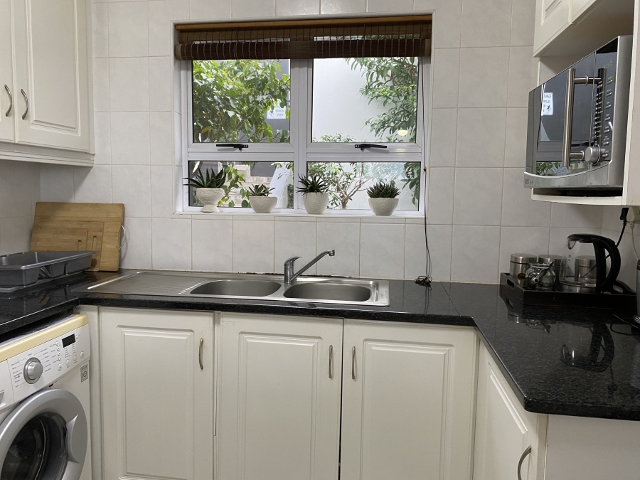 To Let 3 Bedroom Property for Rent in Beverley Hills KwaZulu-Natal