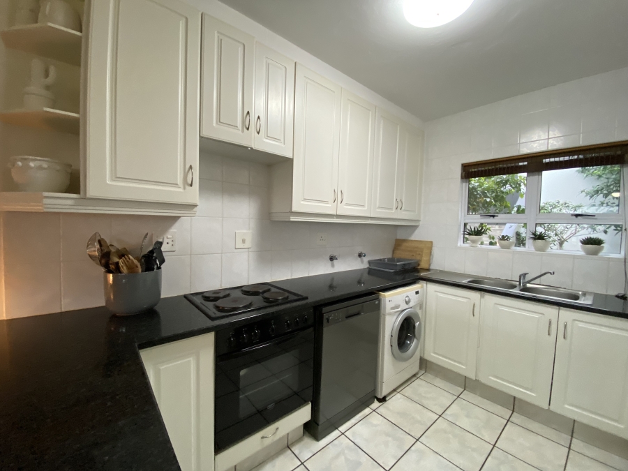 To Let 3 Bedroom Property for Rent in Beverley Hills KwaZulu-Natal