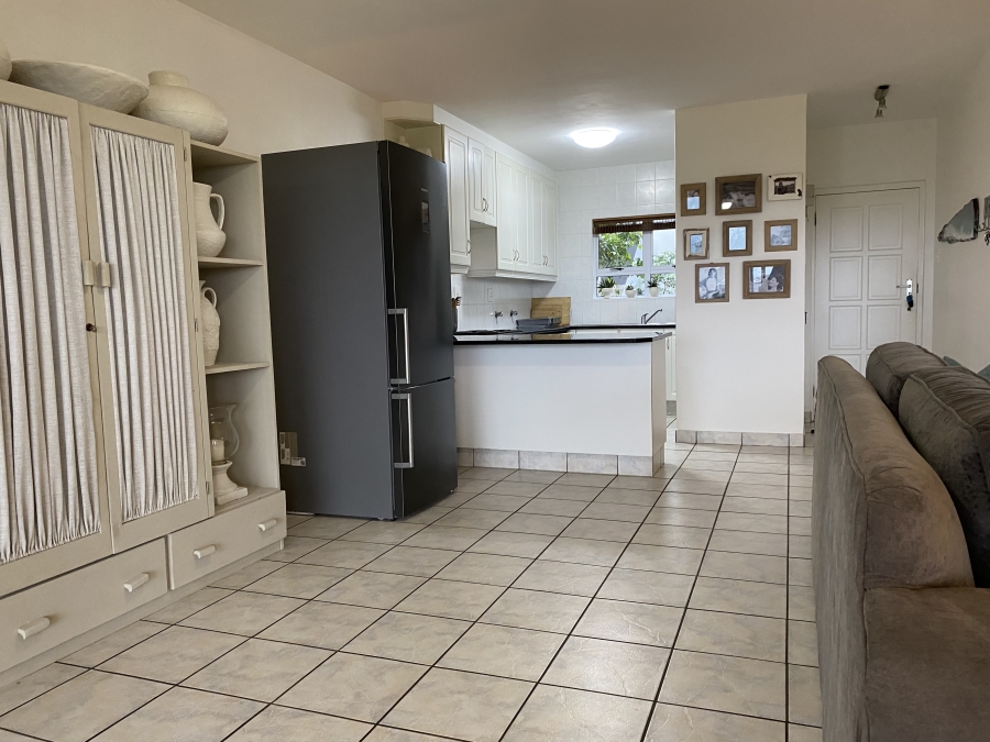 To Let 3 Bedroom Property for Rent in Beverley Hills KwaZulu-Natal