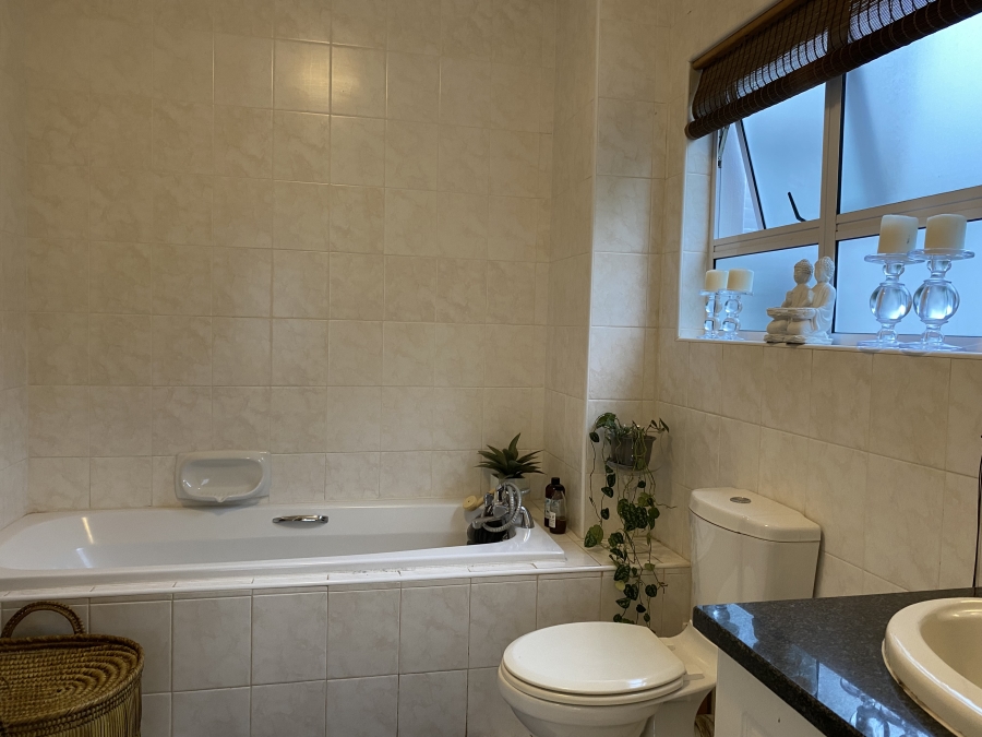 To Let 3 Bedroom Property for Rent in Beverley Hills KwaZulu-Natal