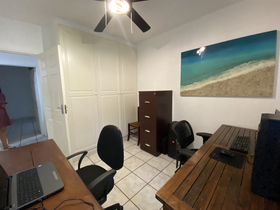 To Let 3 Bedroom Property for Rent in Beverley Hills KwaZulu-Natal