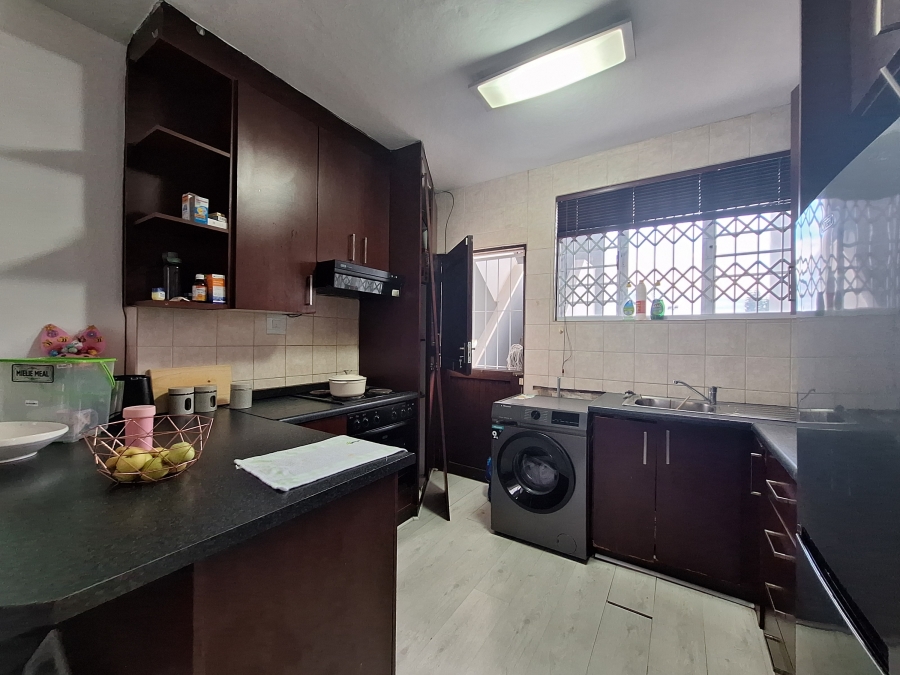 To Let 2 Bedroom Property for Rent in Glenwood KwaZulu-Natal