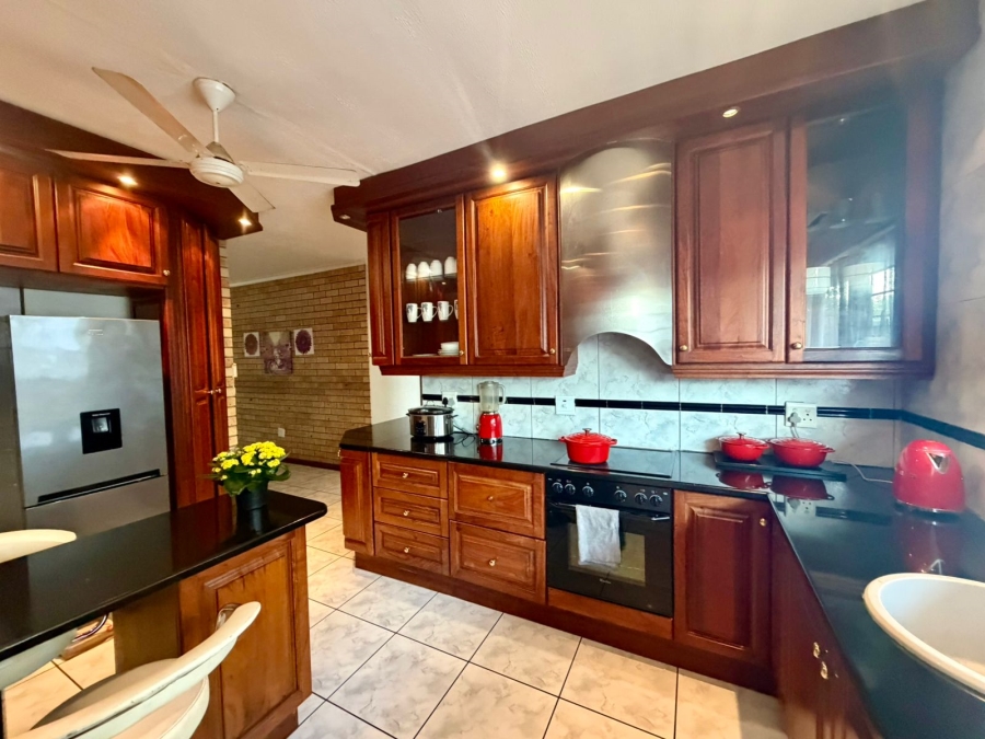 3 Bedroom Property for Sale in Meer En See KwaZulu-Natal