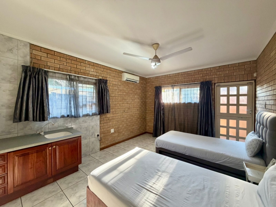 3 Bedroom Property for Sale in Meer En See KwaZulu-Natal
