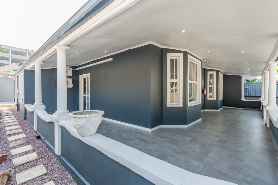 4 Bedroom Property for Sale in Morningside KwaZulu-Natal