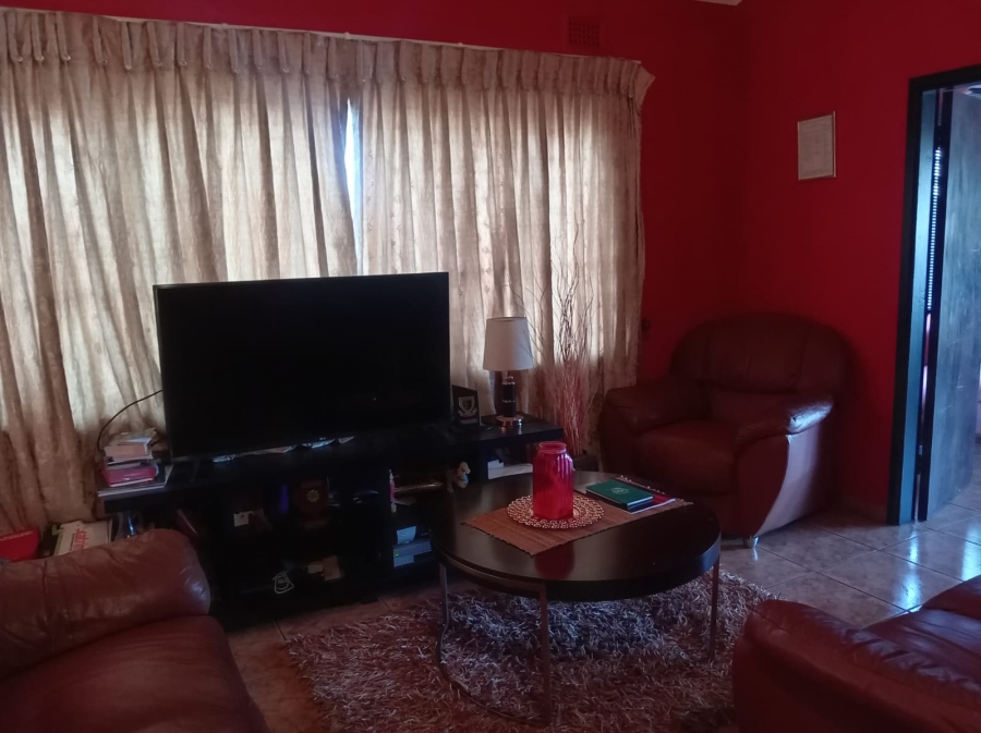 4 Bedroom Property for Sale in Isipingo Hills KwaZulu-Natal