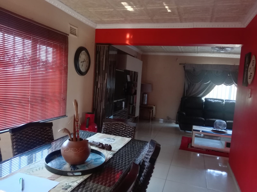 4 Bedroom Property for Sale in Isipingo Hills KwaZulu-Natal