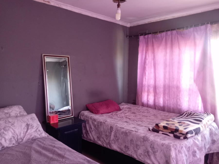 4 Bedroom Property for Sale in Isipingo Hills KwaZulu-Natal