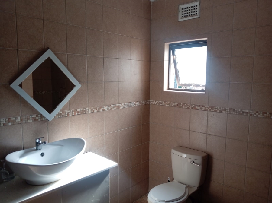 4 Bedroom Property for Sale in Isipingo Hills KwaZulu-Natal