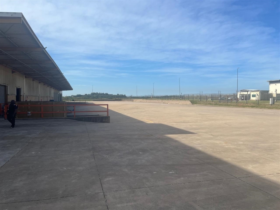To Let Commercial Property for Rent in La Mercy KwaZulu-Natal