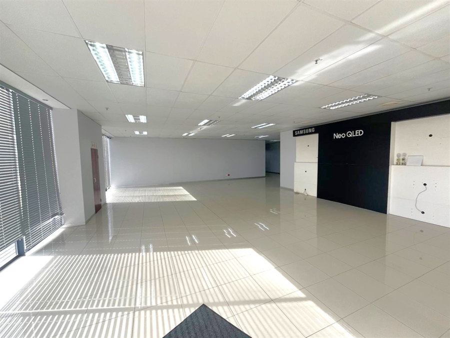 To Let Commercial Property for Rent in La Mercy KwaZulu-Natal