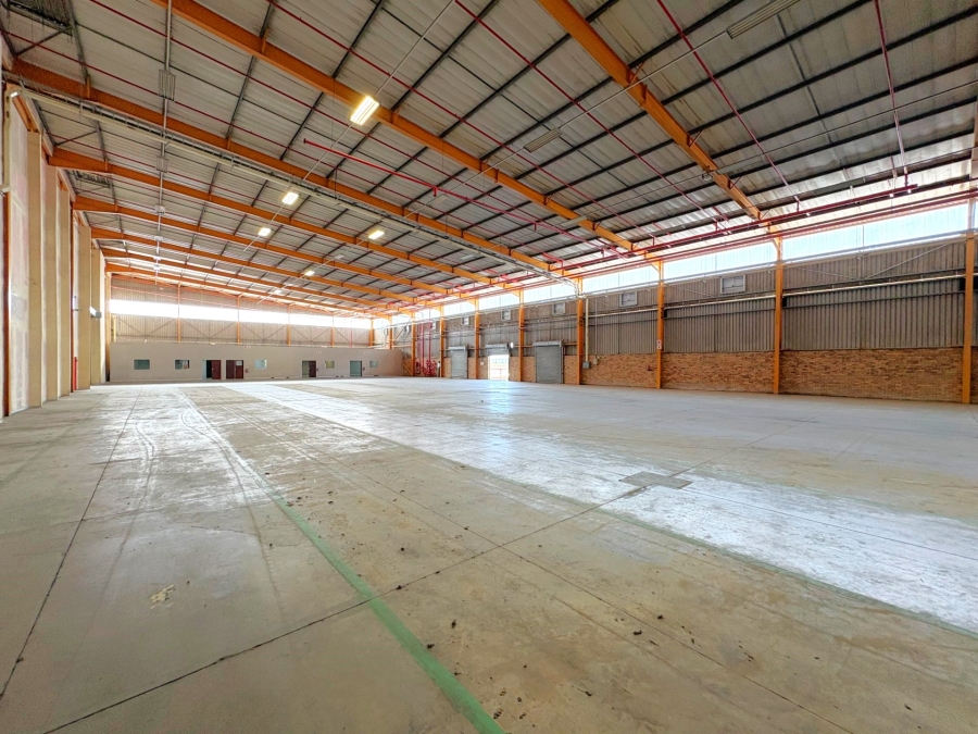 To Let Commercial Property for Rent in La Mercy KwaZulu-Natal