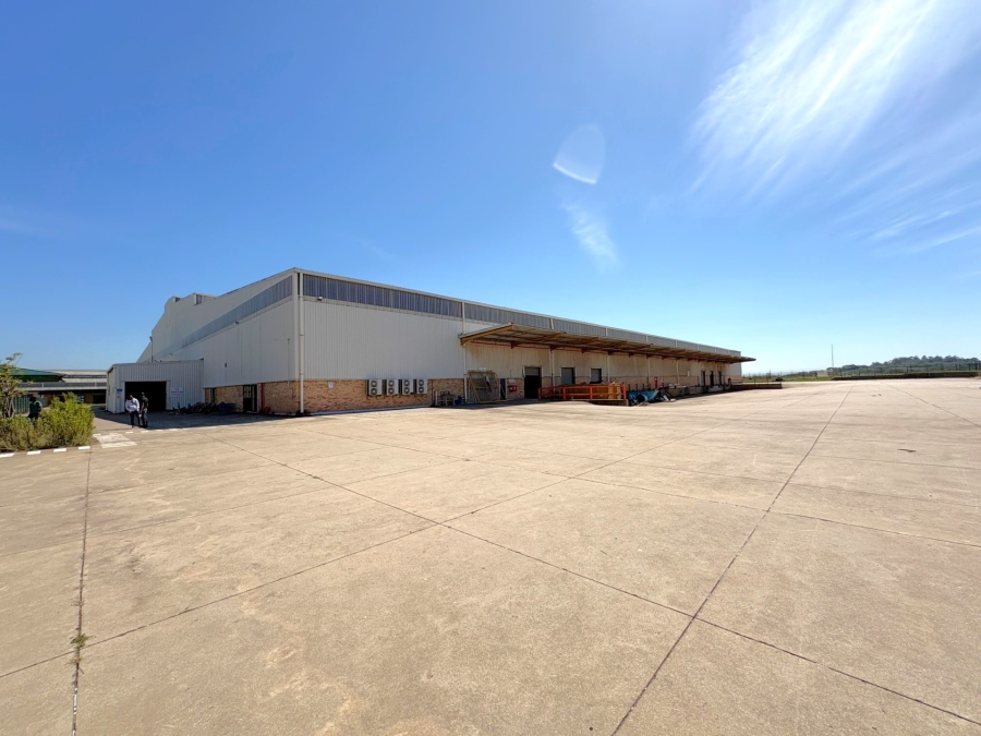 To Let Commercial Property for Rent in La Mercy KwaZulu-Natal