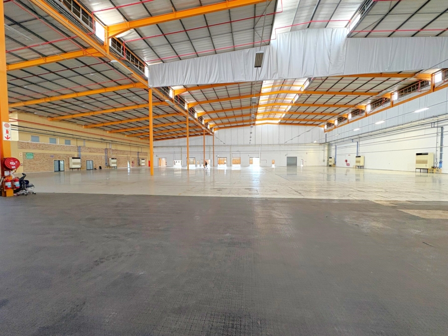 To Let Commercial Property for Rent in La Mercy KwaZulu-Natal