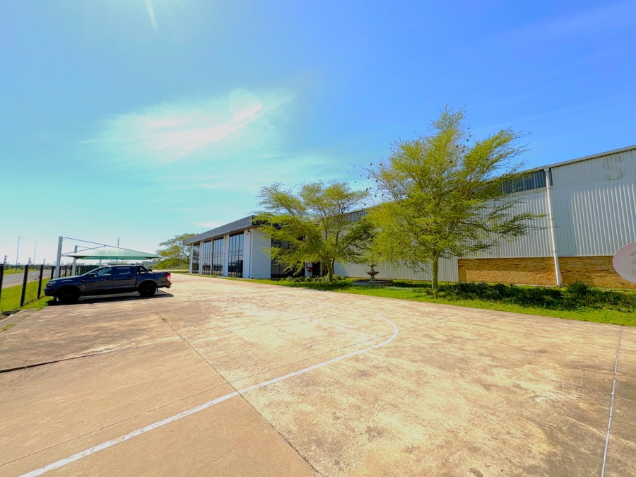 To Let Commercial Property for Rent in La Mercy KwaZulu-Natal