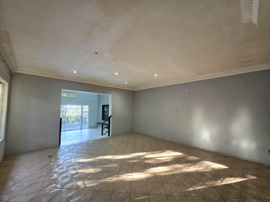 To Let 5 Bedroom Property for Rent in Yellowwood Park KwaZulu-Natal