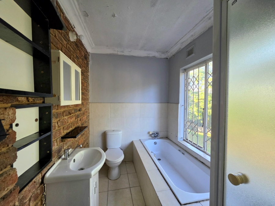 To Let 5 Bedroom Property for Rent in Yellowwood Park KwaZulu-Natal