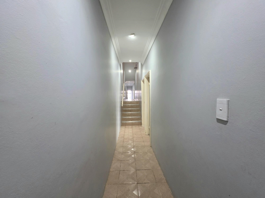 To Let 5 Bedroom Property for Rent in Yellowwood Park KwaZulu-Natal