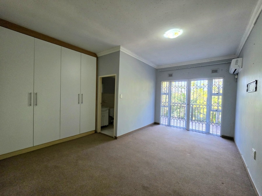 To Let 5 Bedroom Property for Rent in Yellowwood Park KwaZulu-Natal